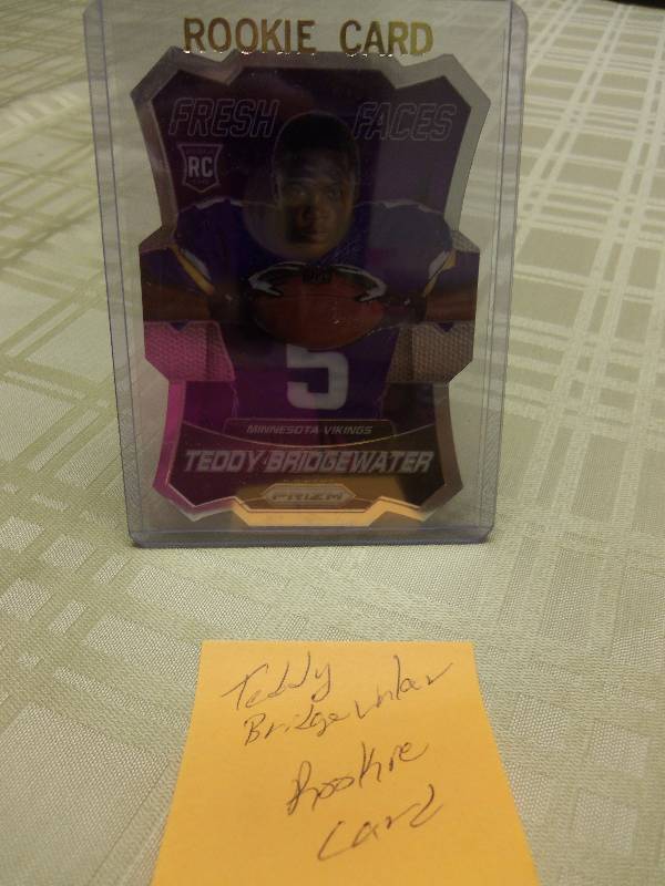 lot 12 image: Teddy Bridgewater Rookie Die Cut Card