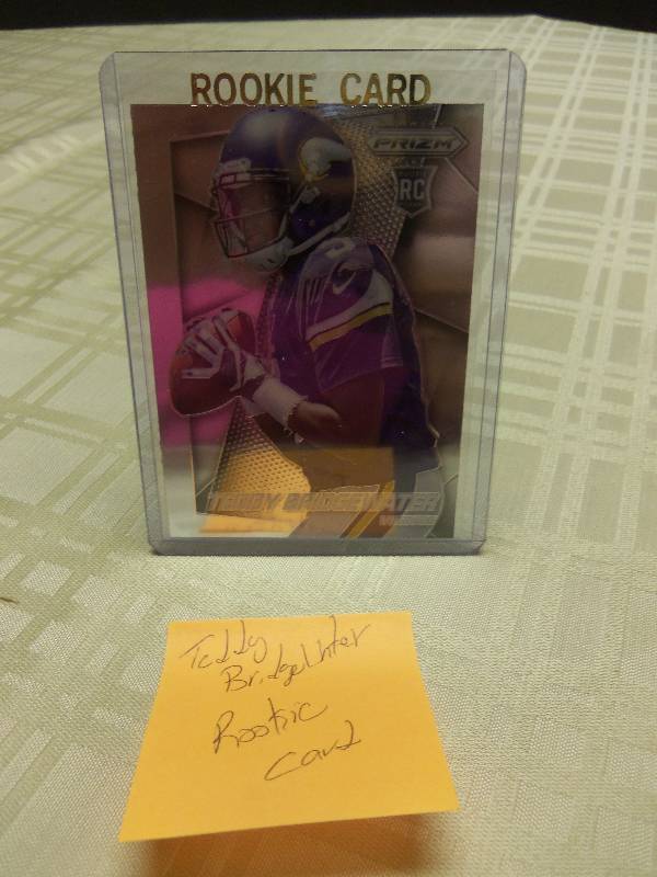 lot 13 image: Teddy Bridgewater Rookie Die Cut Card
