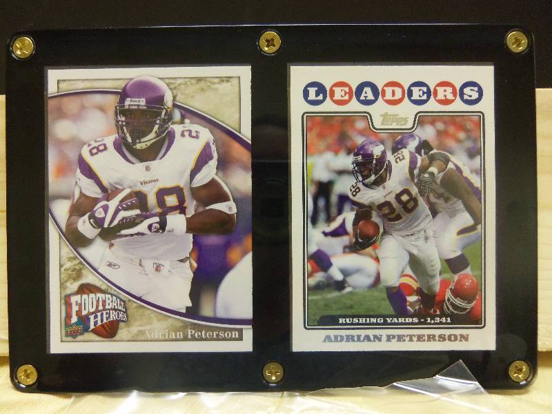 lot 32 image: Adrian Peterson - 2 Cards