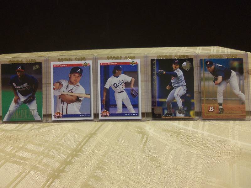 lot 36 image: 5 Rookie Cards