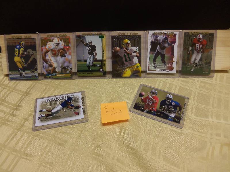 lot 45 image: Rookie Cards - 8 Cards