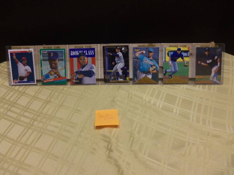 lot 47 image: Rookie Cards - 7 Cards