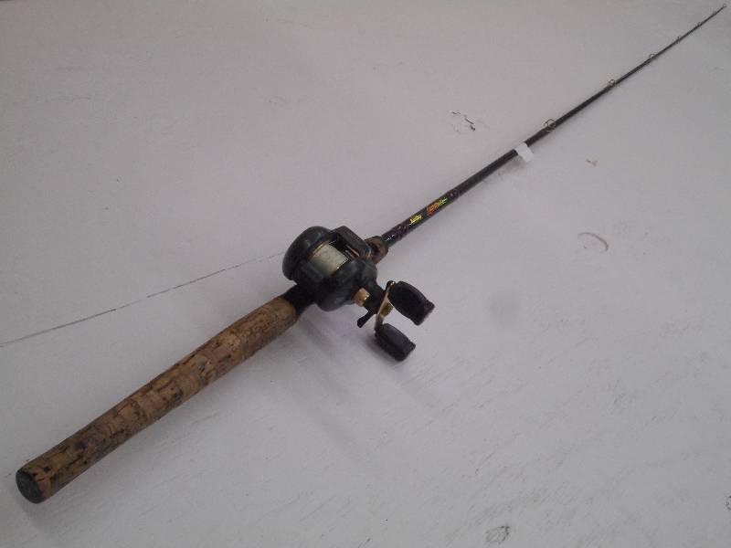 lot 9 image: Berkley Lightning Rod IM6 Graphite ...