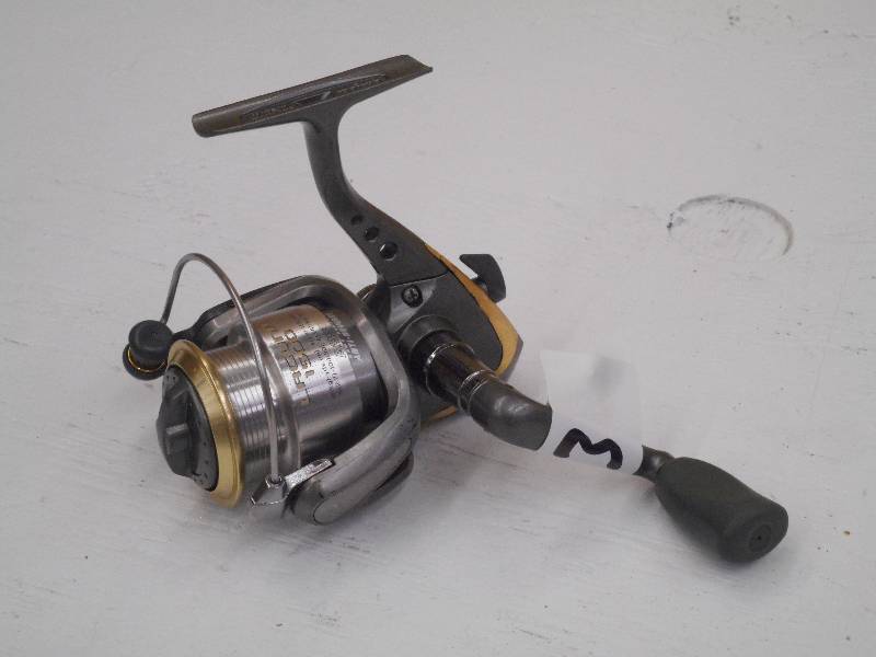 lot 43 image: Daiwa Laguna 1500 Spinning Reel ...