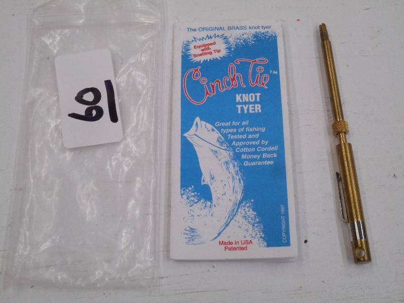 lot 60 image: Vintage Cinch Tip Knot Tyer Tool Wi...