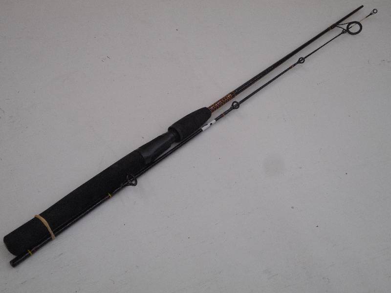 lot 67 image: Shakespeare Ugly Stick 2-Piece 6ft ...