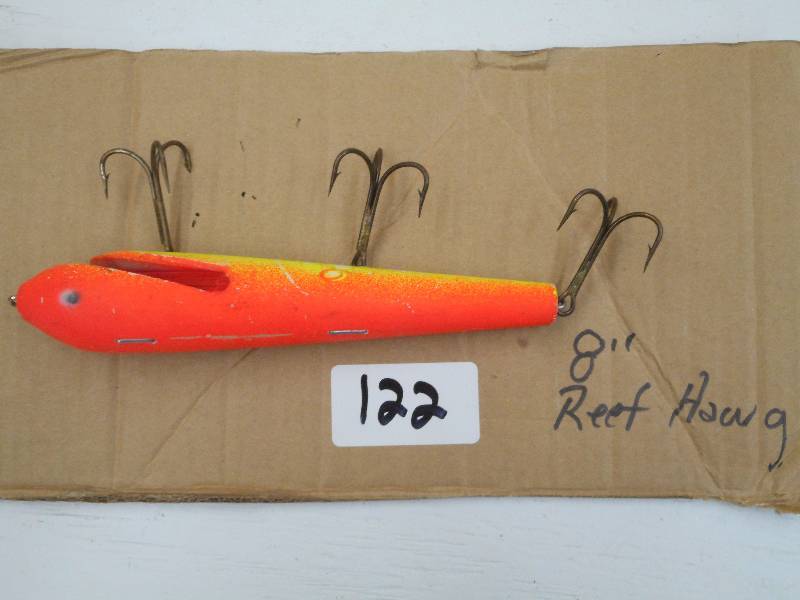 lot 122 image: 8 Reef Hawg Muskie Lure ...