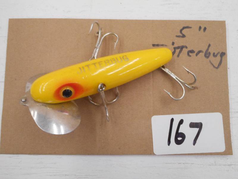 lot 167 image: (1) 5 Jitterbug Muskie Lure ...
