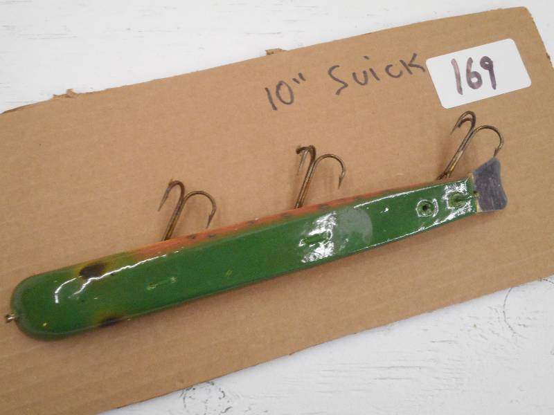 lot 169 image: (1) 9 Suick Muskie Lure ...