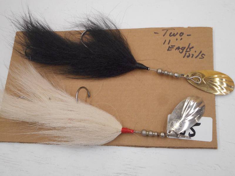 lot 185 image: (2) 11 Eagle Tail Muskie Lures ...