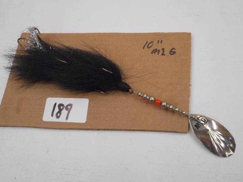 lot 189 image: (1) 10 Mig Muskie Lure ...