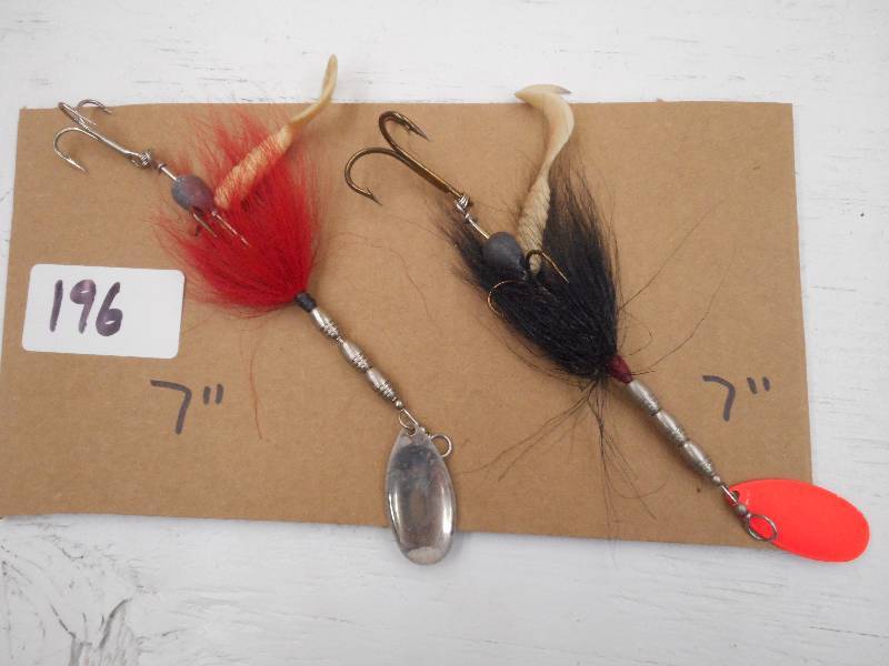 lot 196 image: (2) 7 Muskie Spinner Lures ...