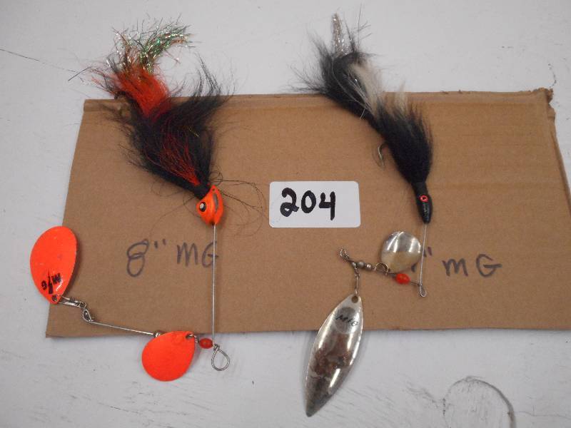 lot 204 image: (2) 8 Mig Muskie Lures ...