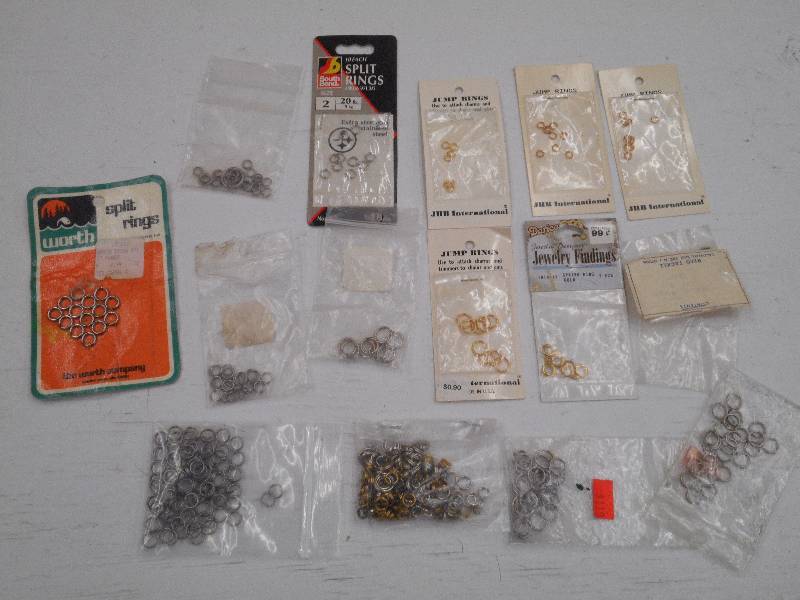 lot 263 image: Lot Of Lure Building Split Rings & ...
