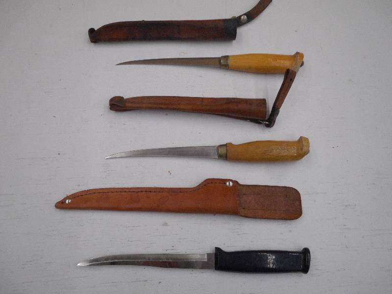 lot 276 image: Lot Of (3) Fillet Knives With Sheat...