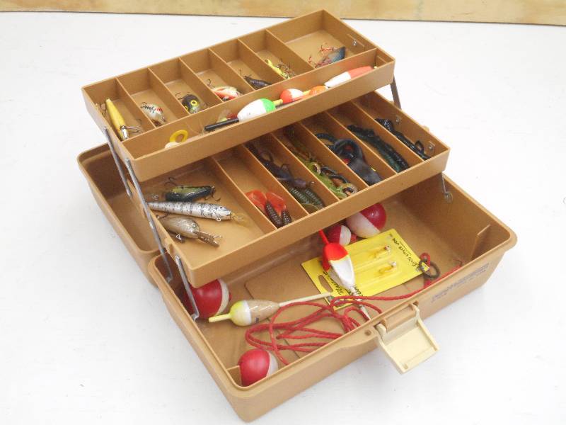 lot 293 image: Plastic Tackle Box With Contents ...