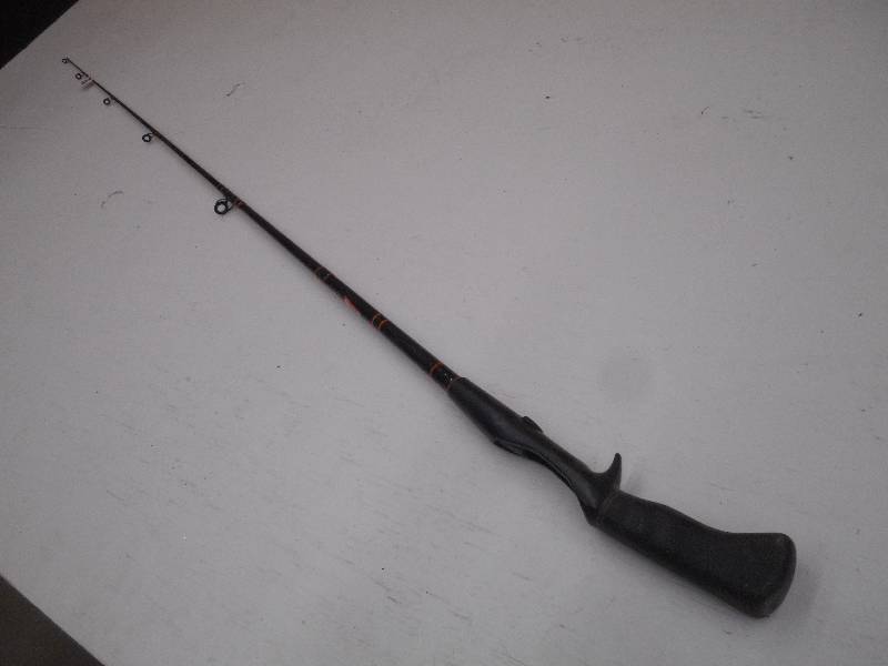 lot 294 image: Abu-Garcia 56 Medium Action Casti...