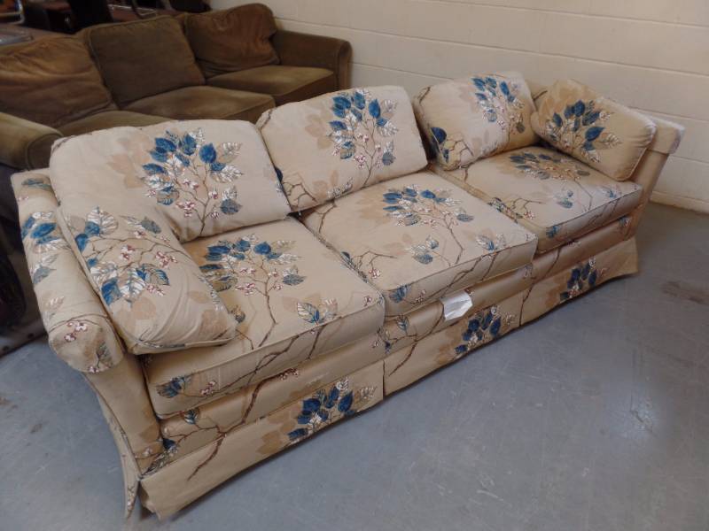 lot 235 image: Couch