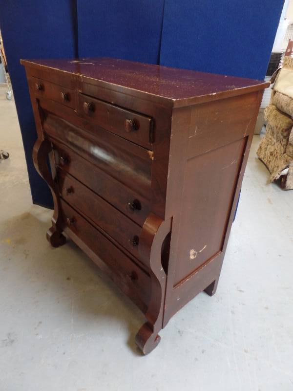 lot 240 image: Dresser