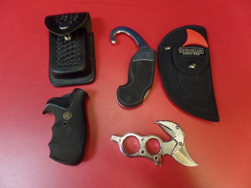 lot 290 image: Unique Tools and Knives