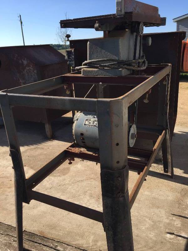 lot 13 image: Table saw