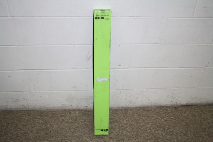 lot 85 image: American Heritage Pool Stick