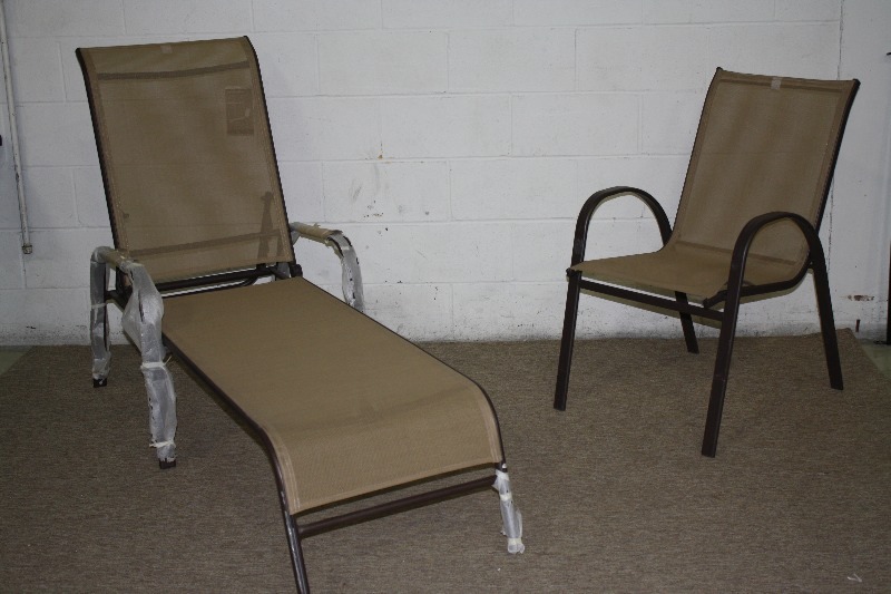lot 136 image: Outdoor Chairs