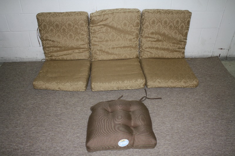 lot 143 image: Chair Cushions