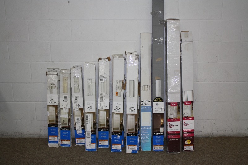 lot 168 image: Window Shades and Blinds