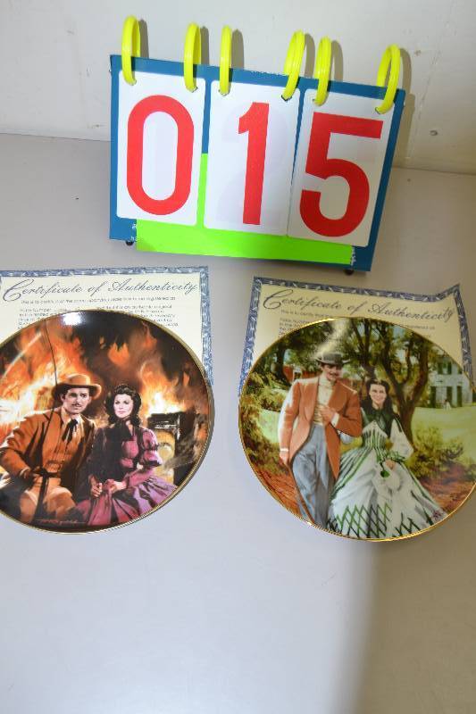 lot 15 image: Gone with the Wind Plates