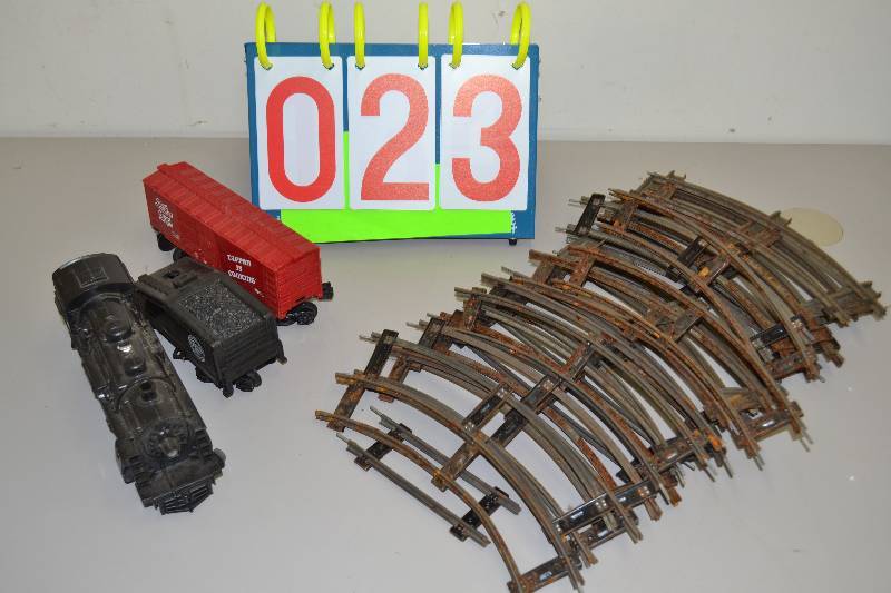 lot 23 image: Train Set
