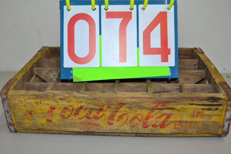 lot 74 image: Coca-Cola Bottle Crate