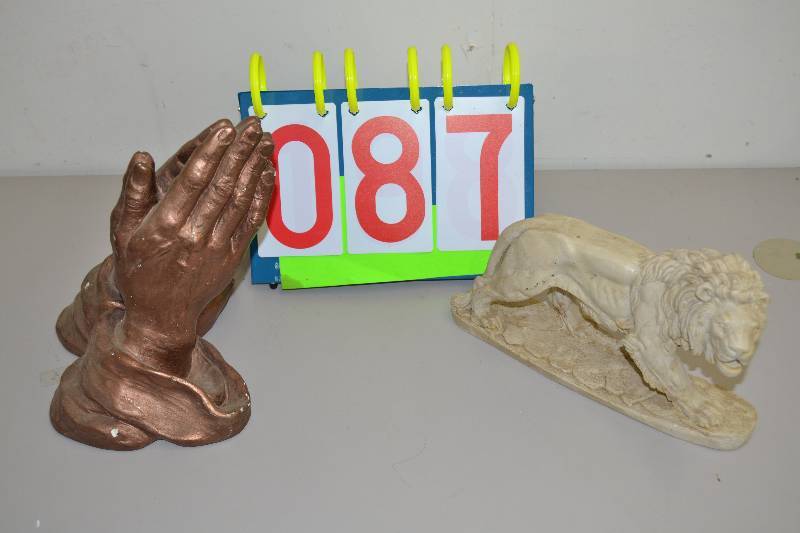 lot 87 image: Statues