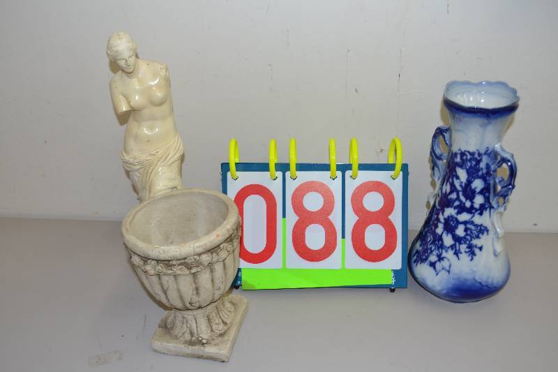 lot 88 image: Vase & Statue