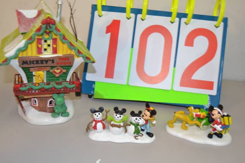 lot 102 image: Dept. 56 Disney Christmas Village