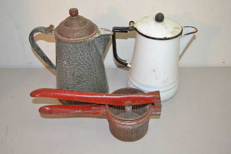 lot 133 image: Kitchen