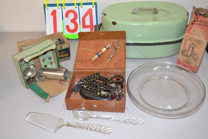 lot 134 image: Household