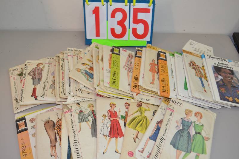 lot 135 image: Patterns
