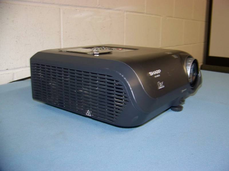 lot 20 image: Sharp, XG-MB55X, DLP Projector
