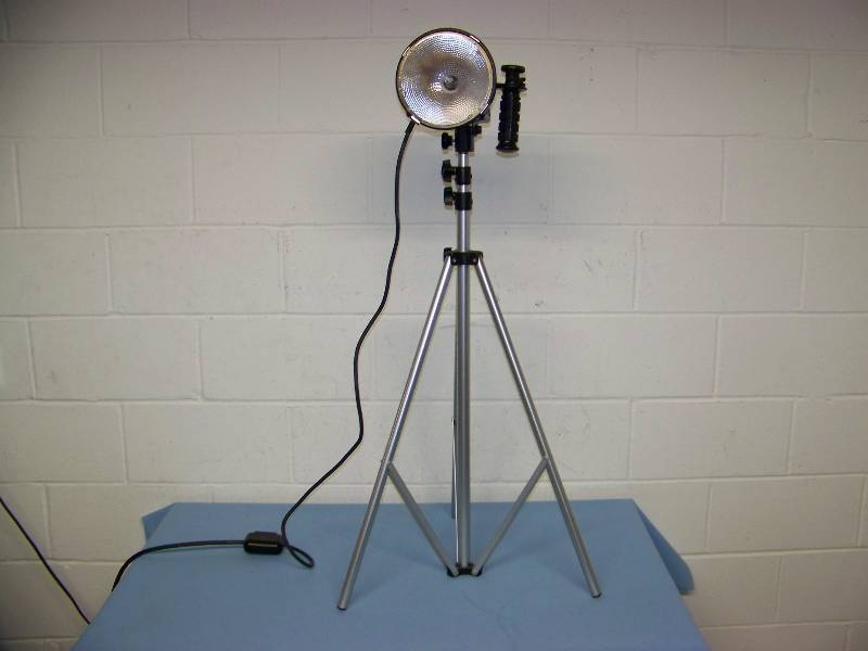 lot 42 image: Lowel, DP, Light  Lighting Unit on Tripod Base