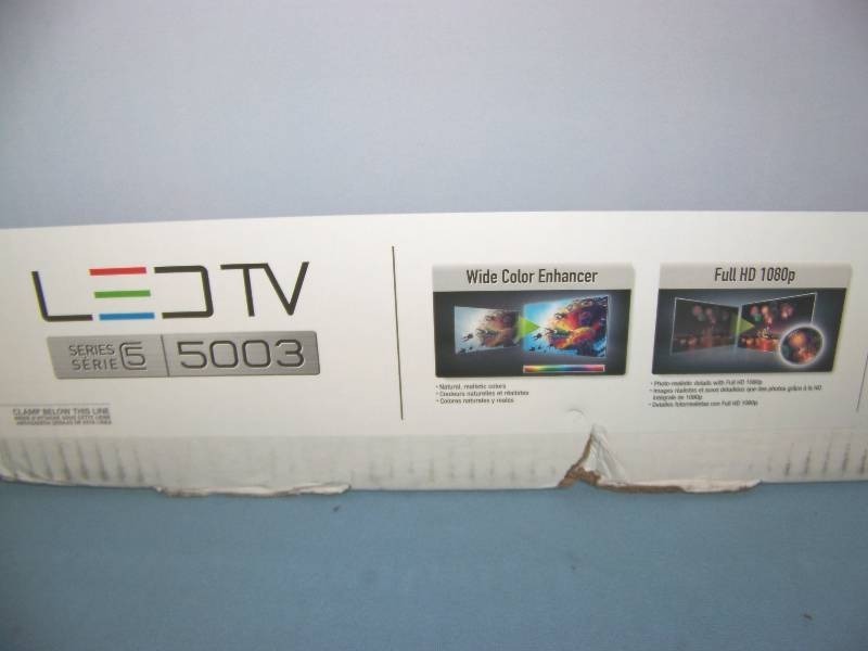 lot 3 image: 32, Vizio, Series 5, LED, HDTV  Television - BRAND NEW in sealed box
