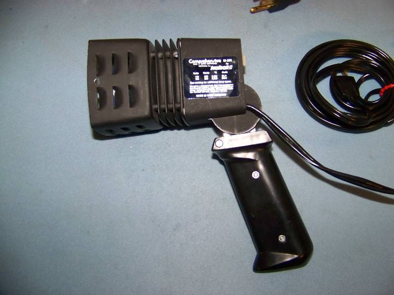 lot 41 image: (2) Lighting Units, Miscellaneous Lighting Accessories and Lockable, Hard Sided Travel Case with Keys