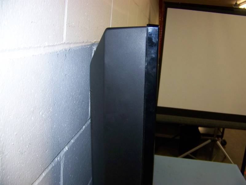 lot 9 image: 42, ViewSonic, LCD, HDTV  Television with Wall Mount
