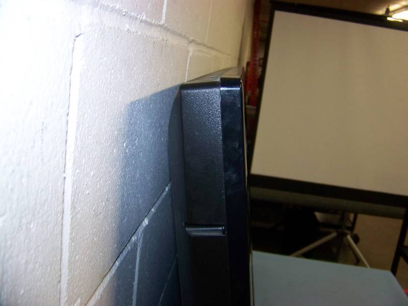 lot 10 image: 42, ViewSonic, LCD, HDTV with Wall Mount