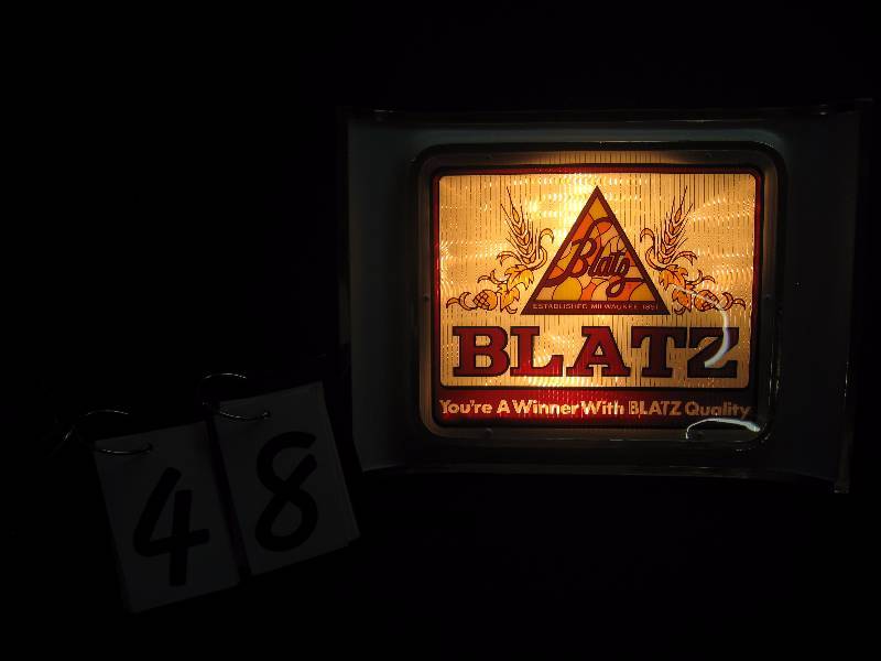 lot 48 image: Blatz Beer lighted sign , NOS New Old Stock