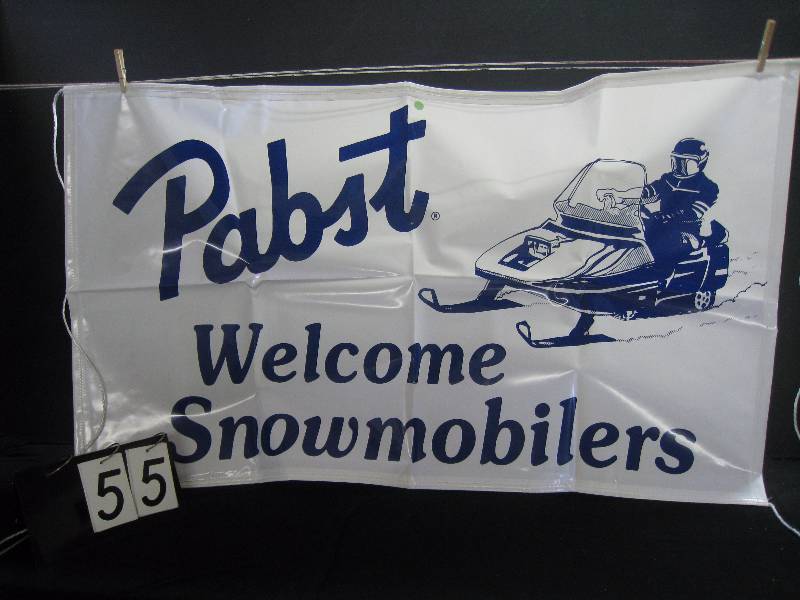 lot 55 image: Pabst Beer Welcome Snowmobilers vinyl banner - NEW