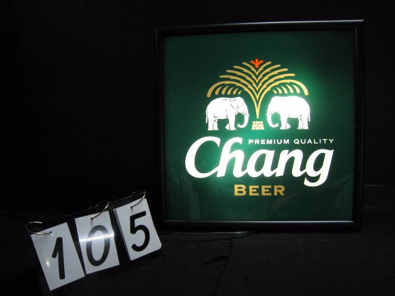 lot 105 image: Chang Beer plastic light up