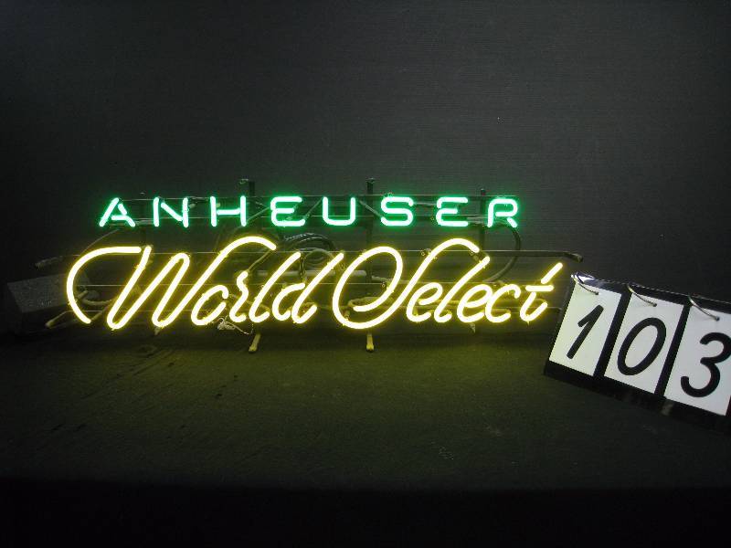 lot 103 image: Anheuser World Select neon
