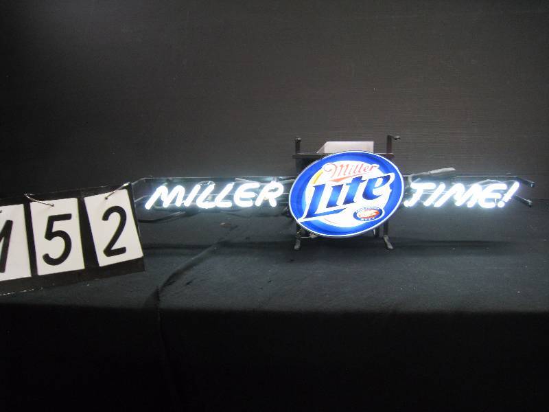 lot 152 image: Miller Time neon
