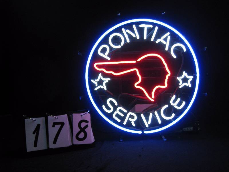 lot 178 image: Pontiac Service neon - nice sign